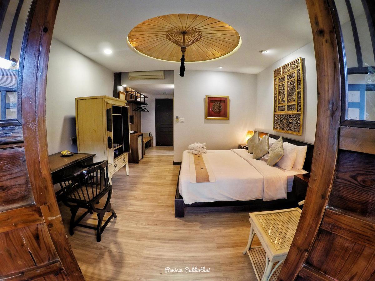 Tharaburi Resort Sukhothai Exterior photo
