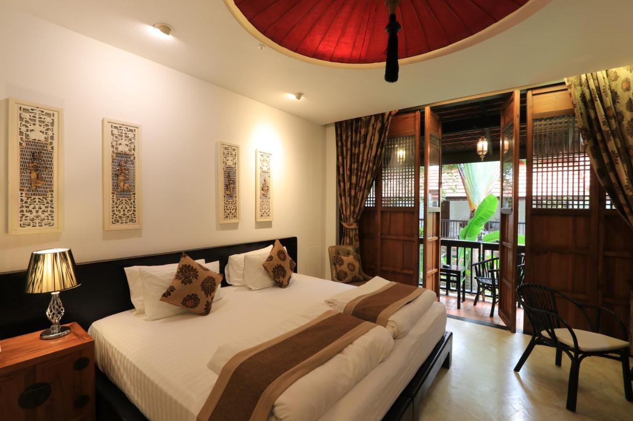 Tharaburi Resort Sukhothai Exterior photo