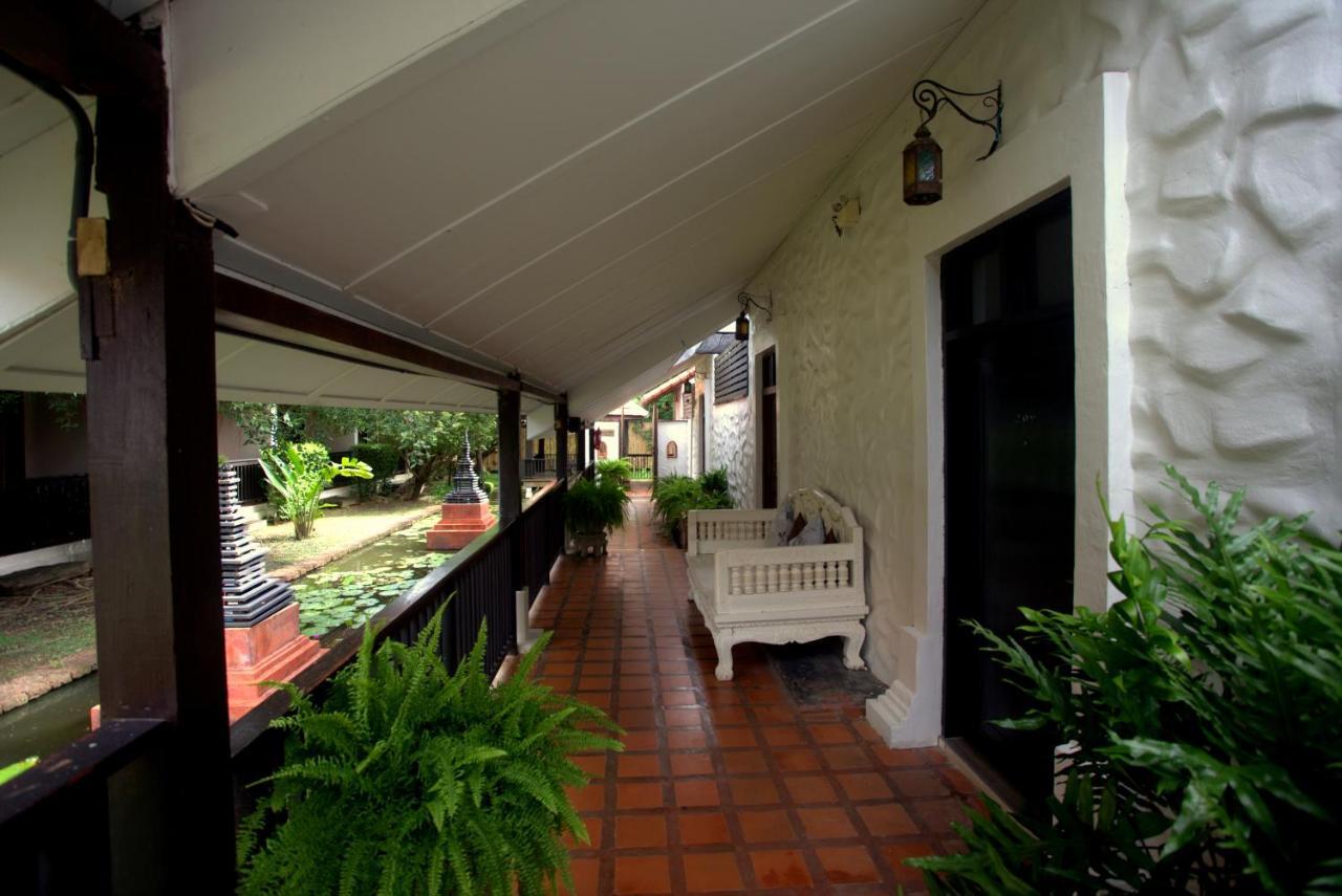 Tharaburi Resort Sukhothai Exterior photo