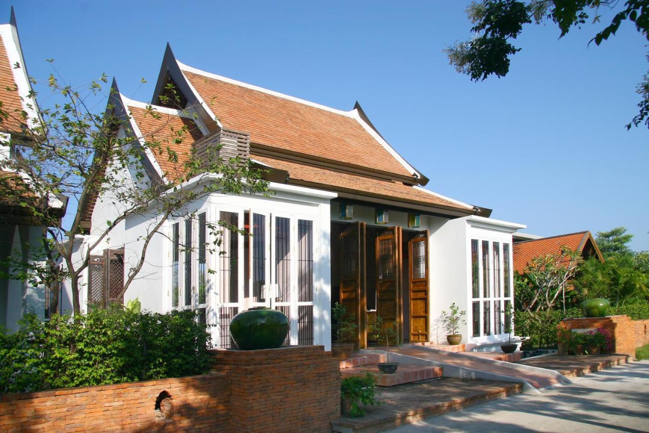 Tharaburi Resort Sukhothai Exterior photo